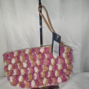 UNIVERSAL LARGE WRISTLET WALLET / POUCH 10X6X2 INCHES